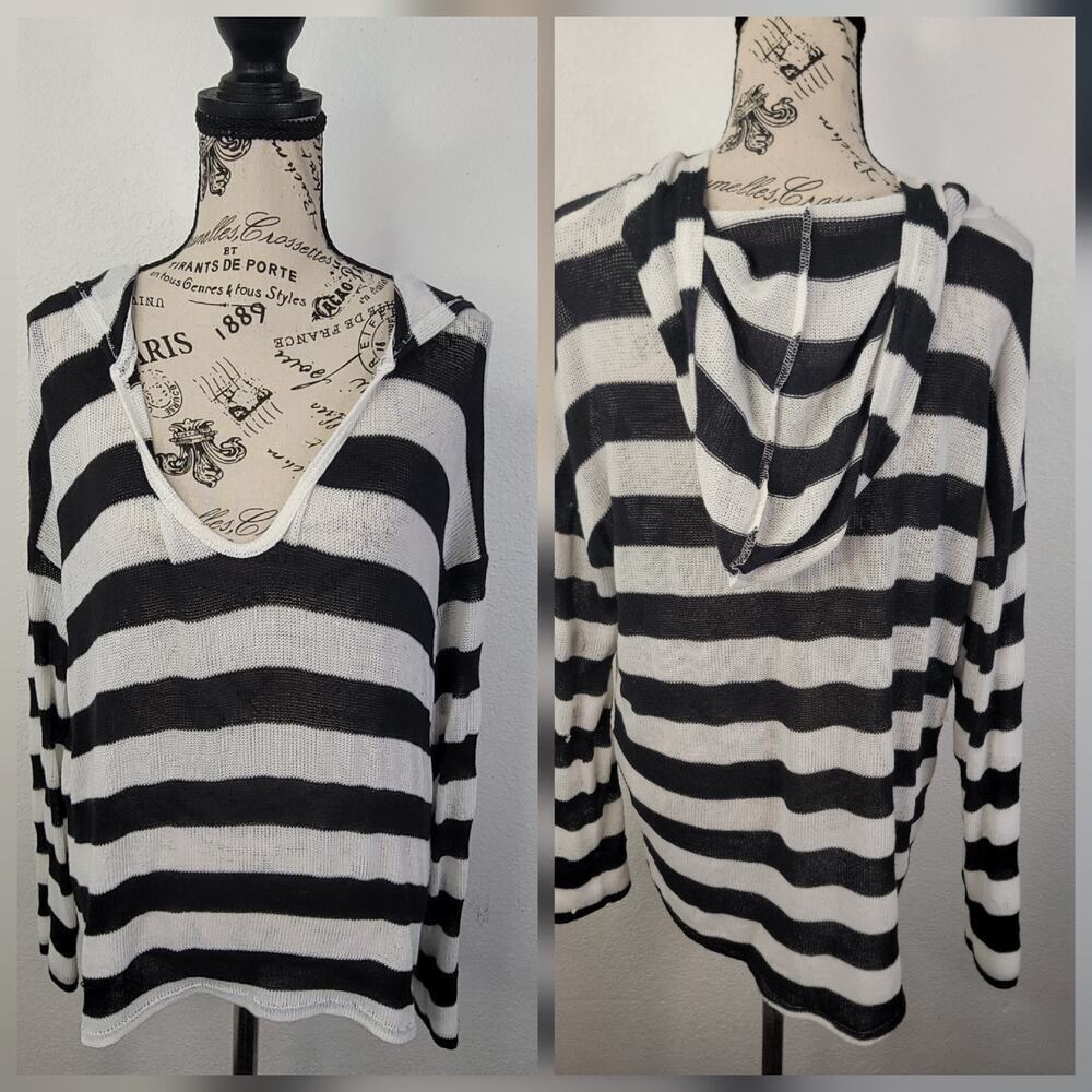 Soft Joie Cover Up Swimwear Top Womens SZ L Black White Open Knit Hooded Nautica